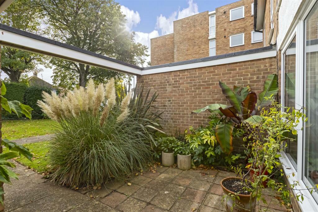 19 St Georges_18.JPG