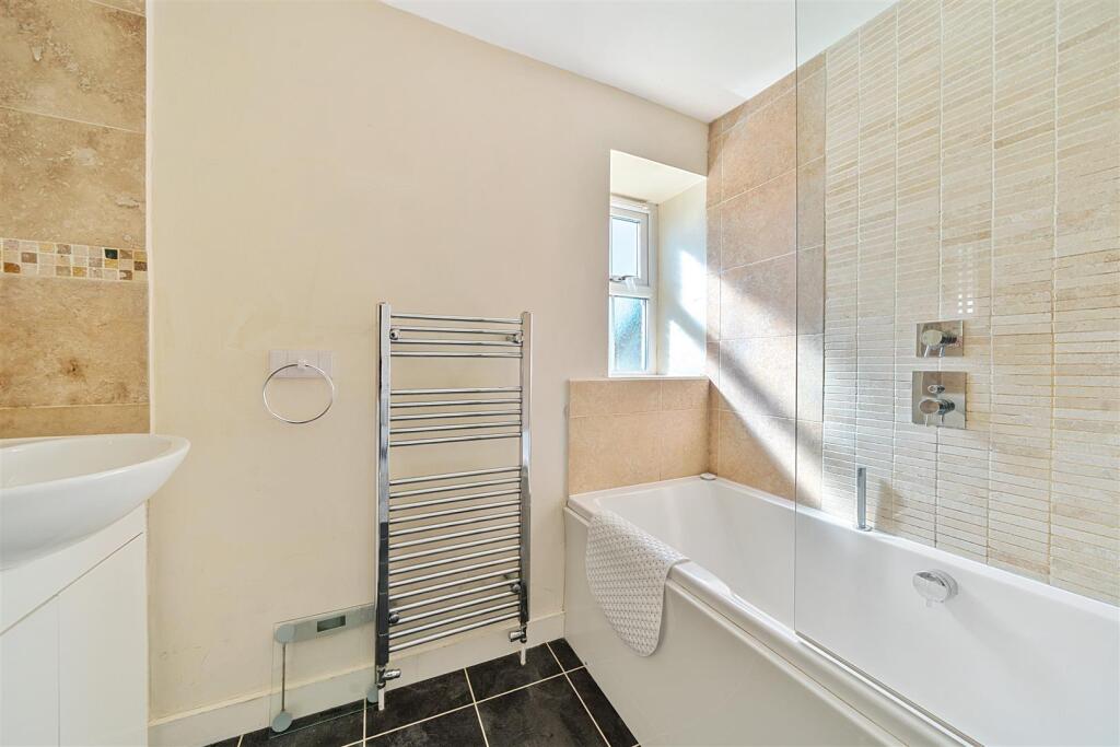 Smallridge Bathroom.jpg