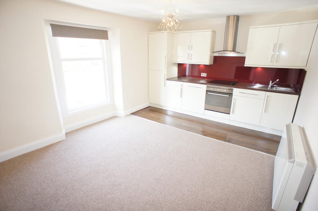 lounge/kitchen