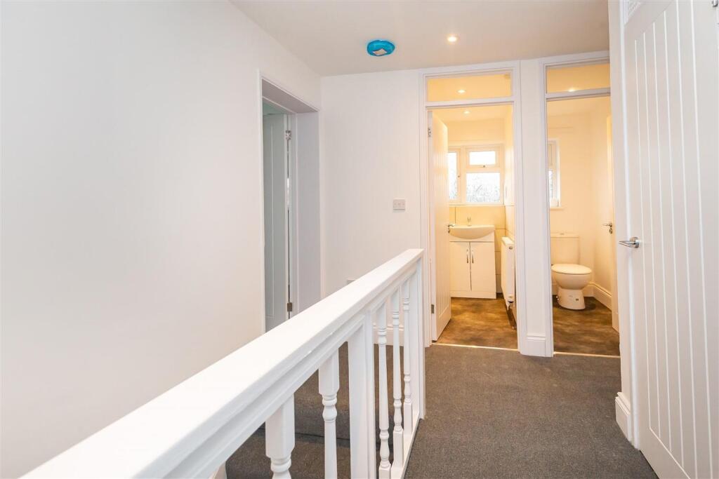 9 Clover Leas (16).jpg