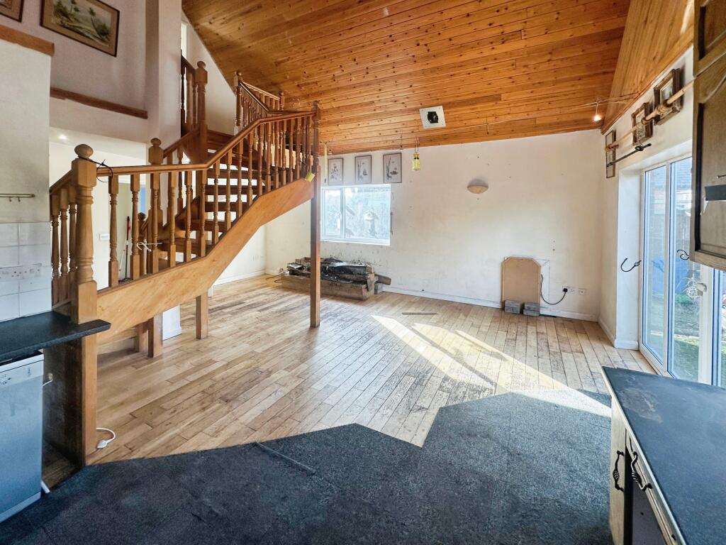 Open Plan Kitchen/Dining/Lounge