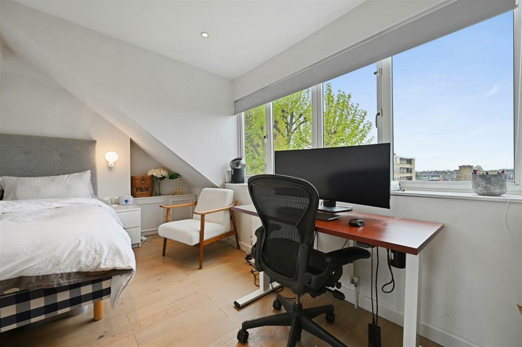 Gratton Road - Bedroom3 (1).JPG