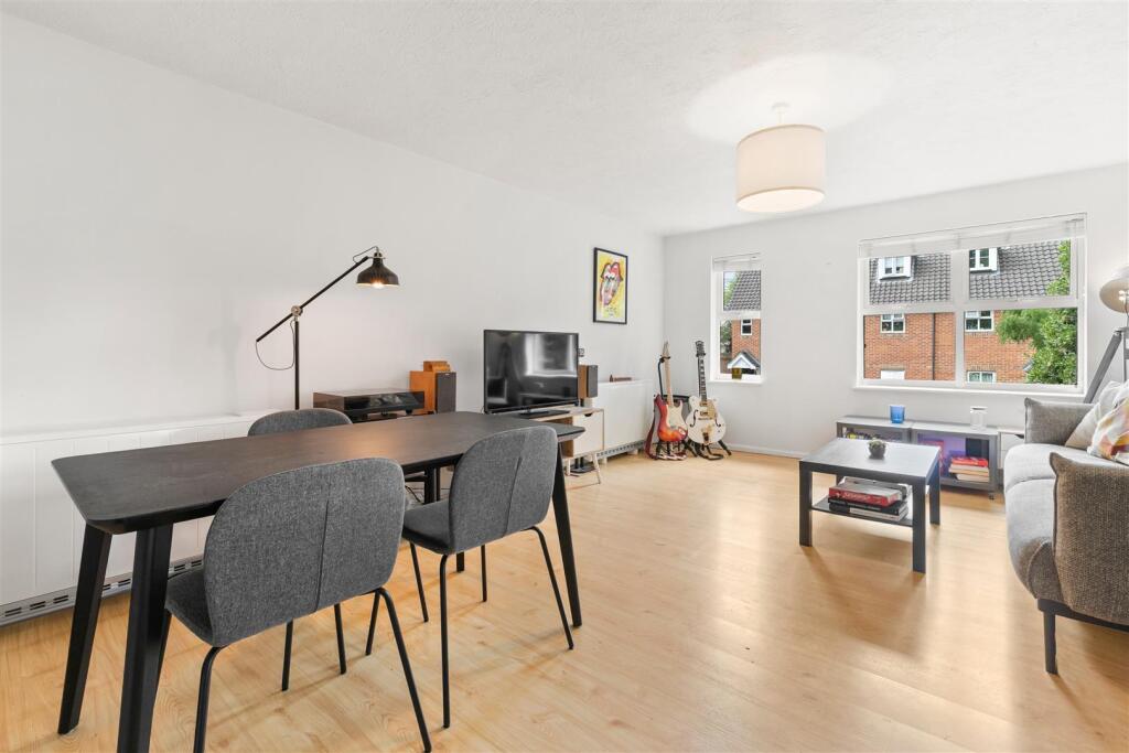 Dining / Reception