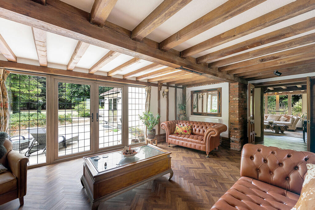 Stanton Manor ph2...