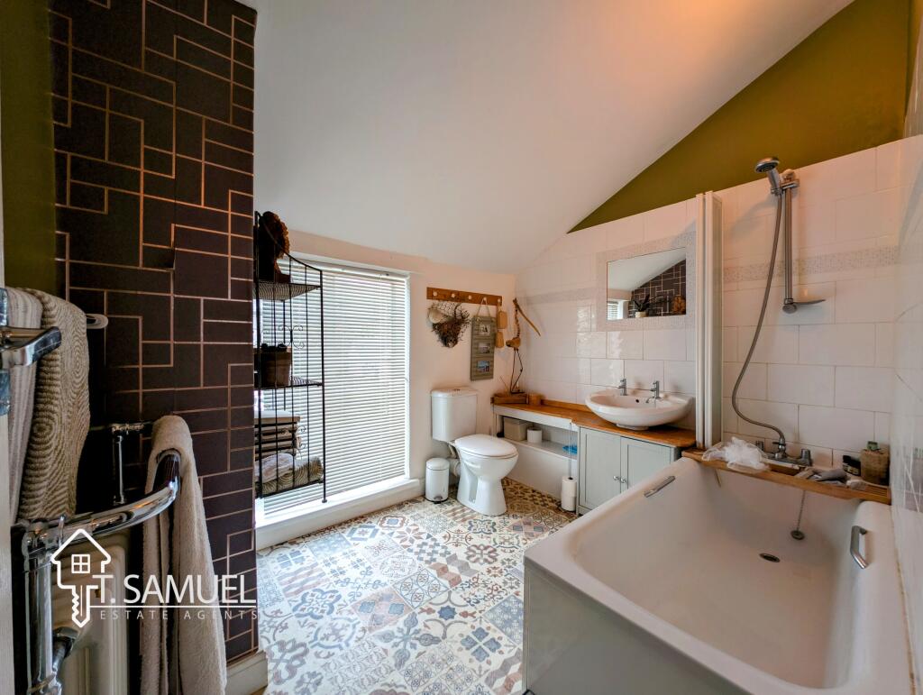 PXL_20250221_151021326~2