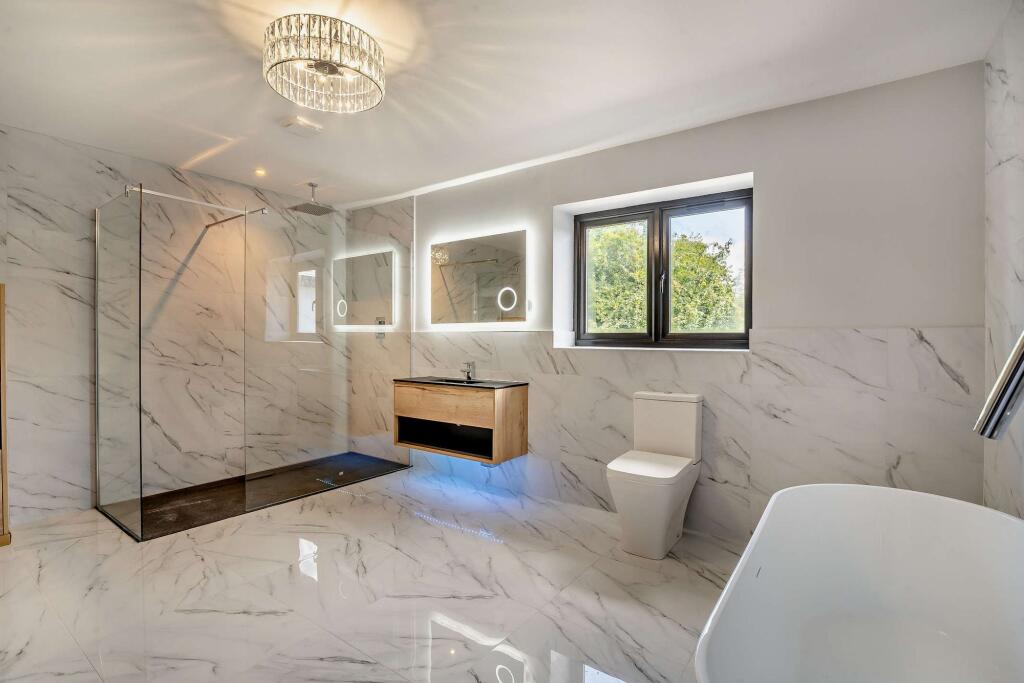 Family bathroom
