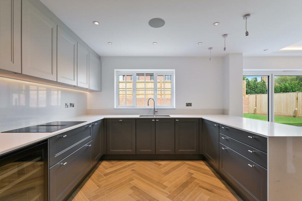 Shaker Style Units