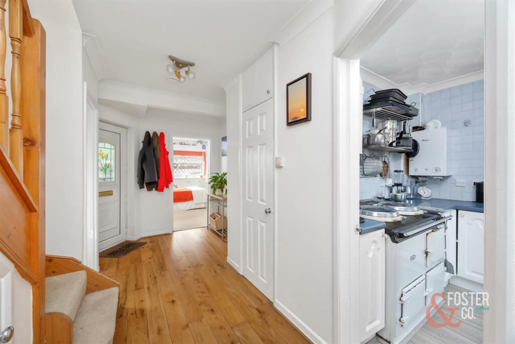 Fernwood Rise, 46-029.jpg