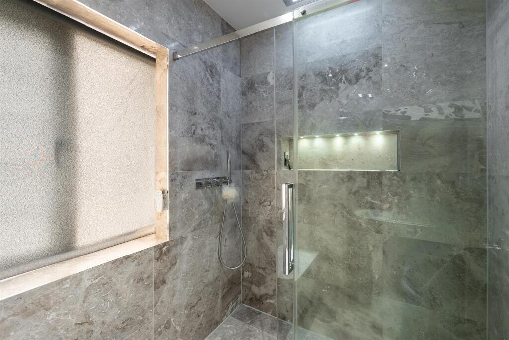 Greenman Road, Ongar