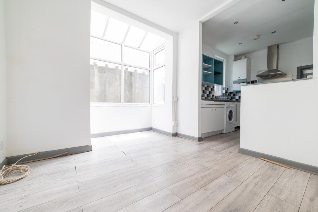 Call 02920 454555 to secure your viewing_5