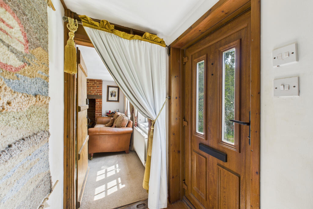 CAM05454G0-PR0011-STILL001