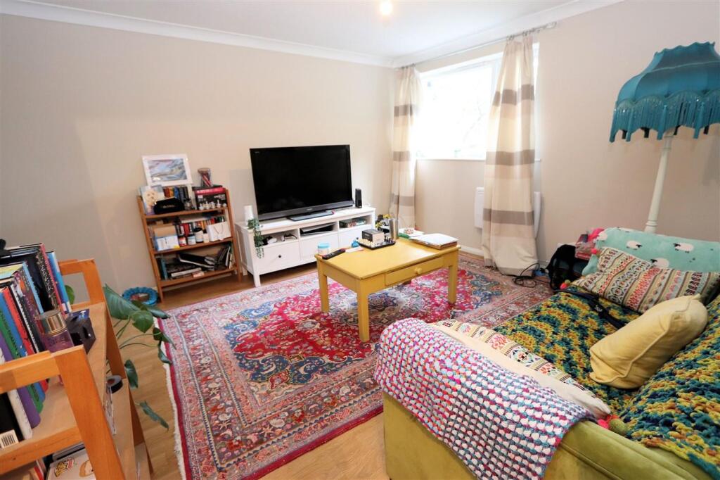Hampden Close 7