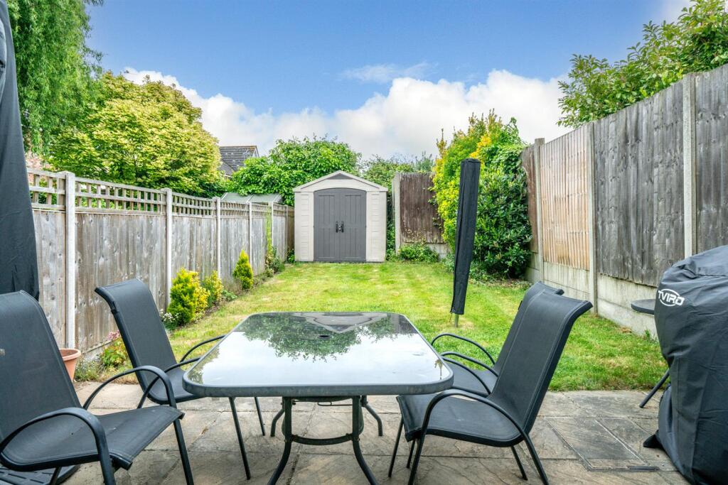 7-Carlsbury-Close-1014.jpg