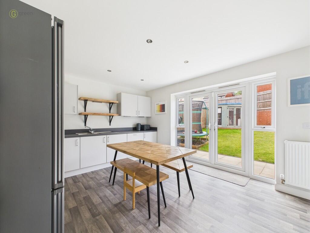 CAM04914G0-PR0211...