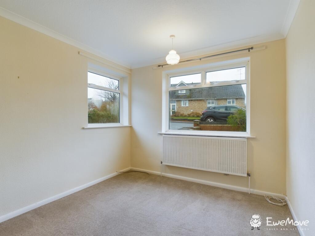 CAM02899G0-PR0045-STILL012