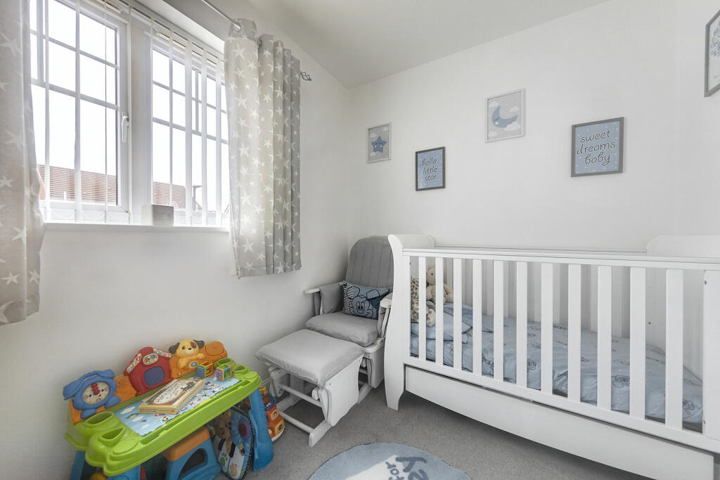 ccourt2122456VV714019 Interior-13.jpg