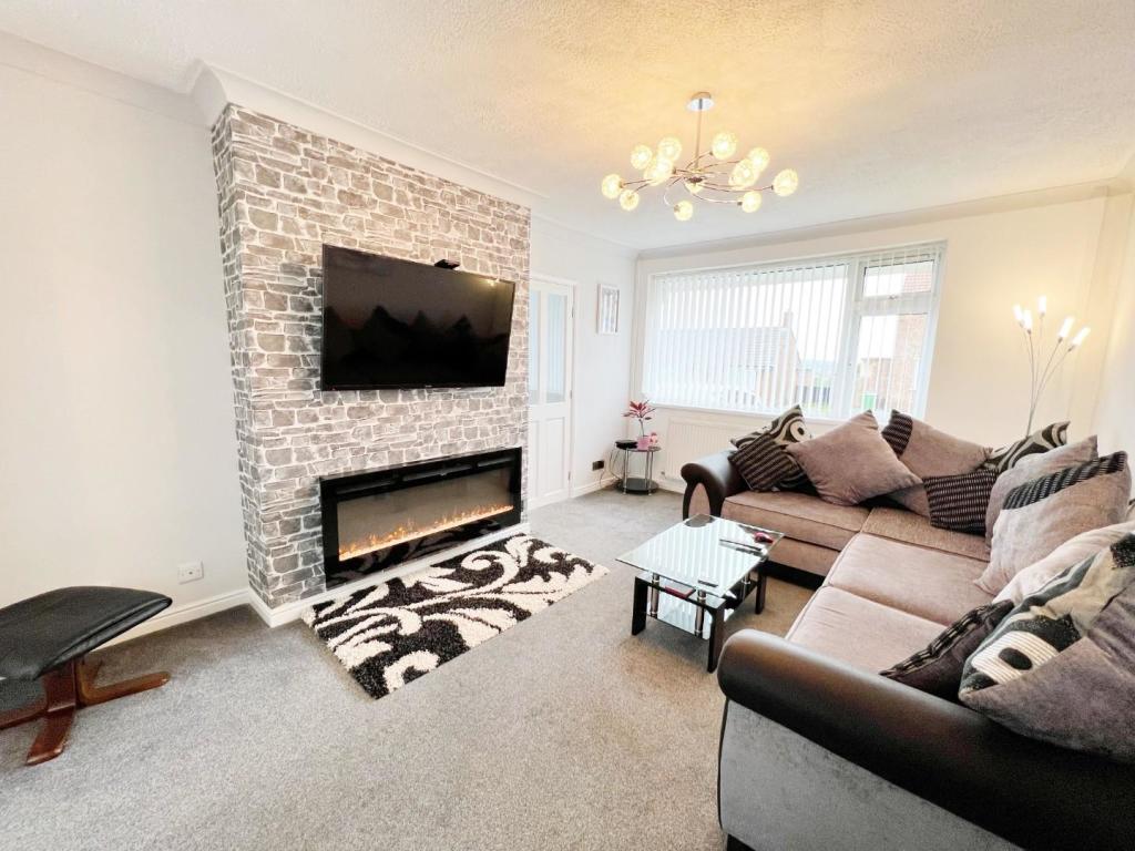 Lounge 4.jpg