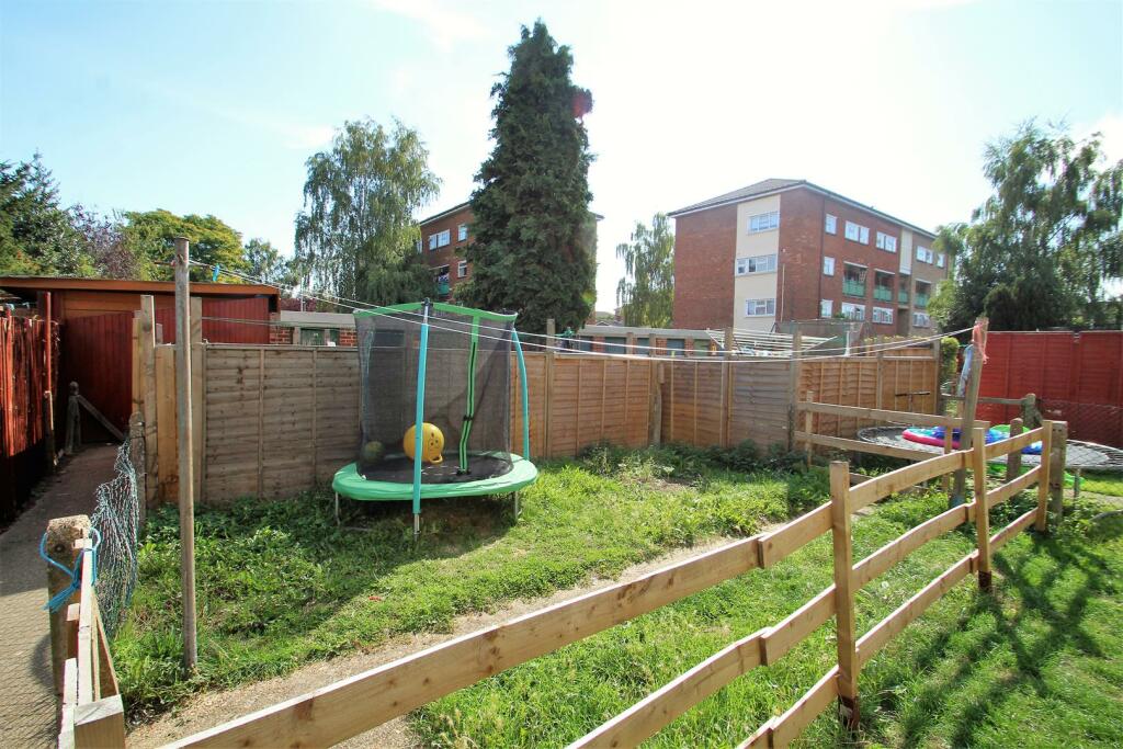 Garden.JPG