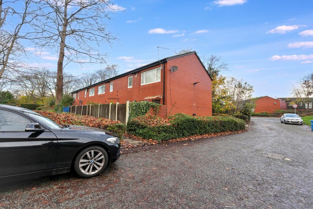 94 The Hove, Murdishaw, Runcorn, Cheshire, WA7 6EE