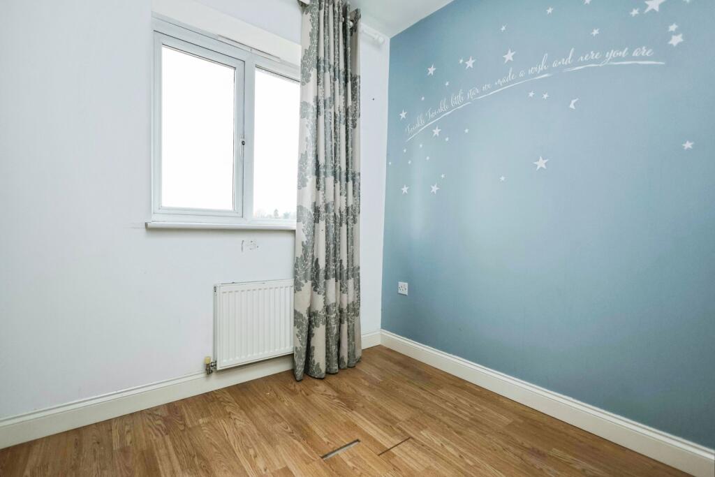 Bedroom Three/Study