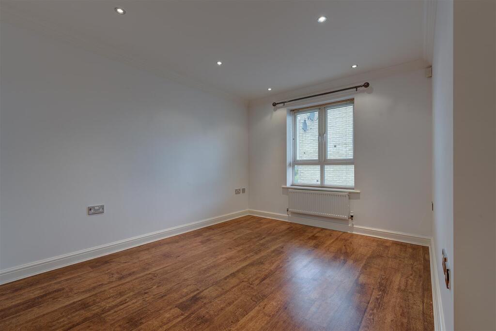 63NorthfieldCourt(Interior)(9of16).jpg