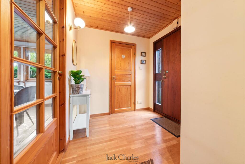 128a Higham lane-43.jpg