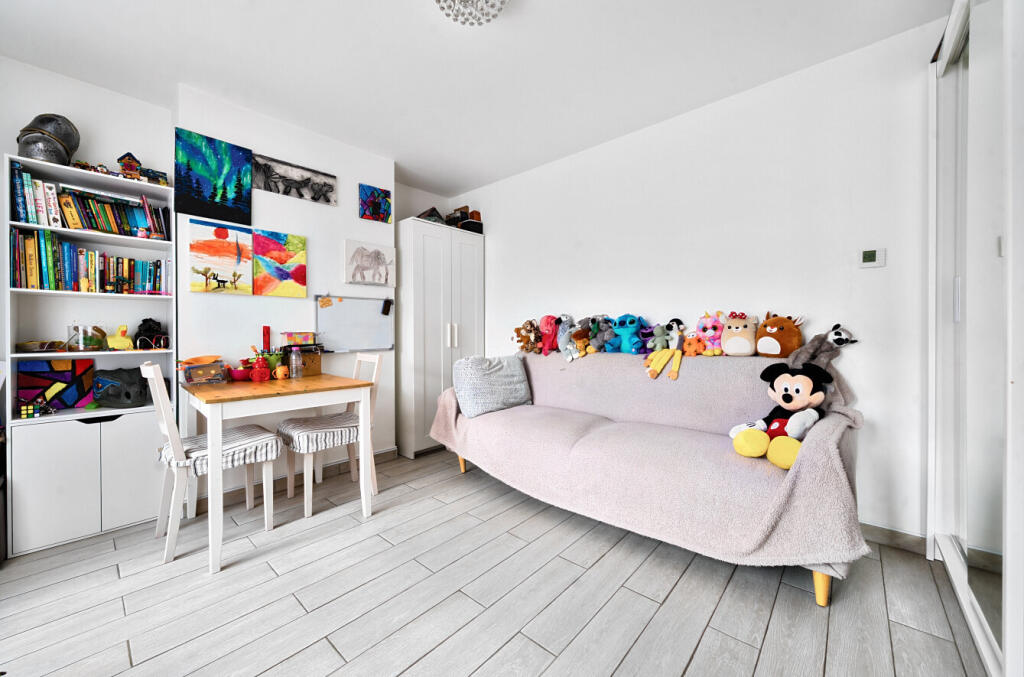 22-681c956c3d3f3-...