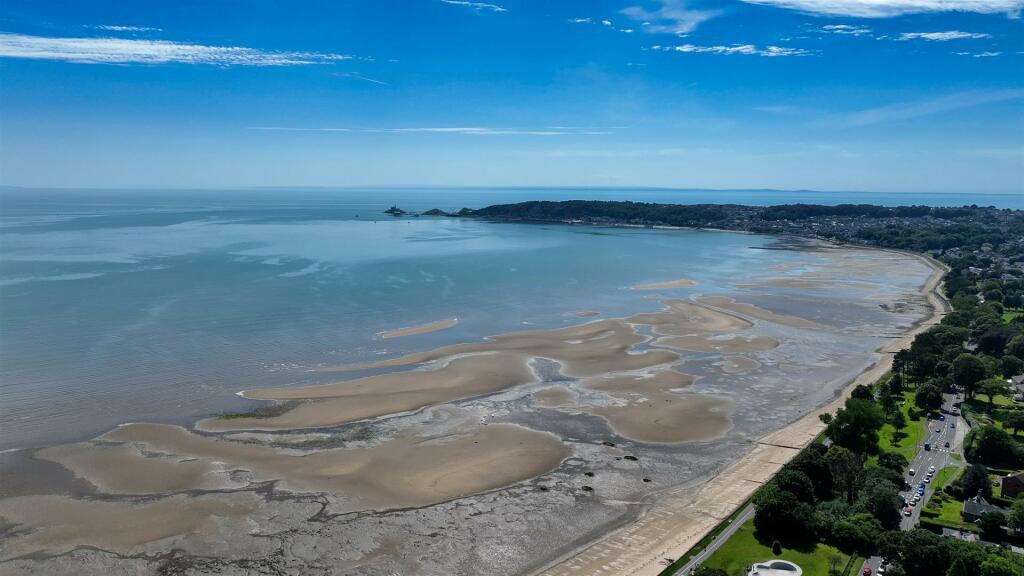 Sequence 01.00_10_13_00.Still017-2.jpg