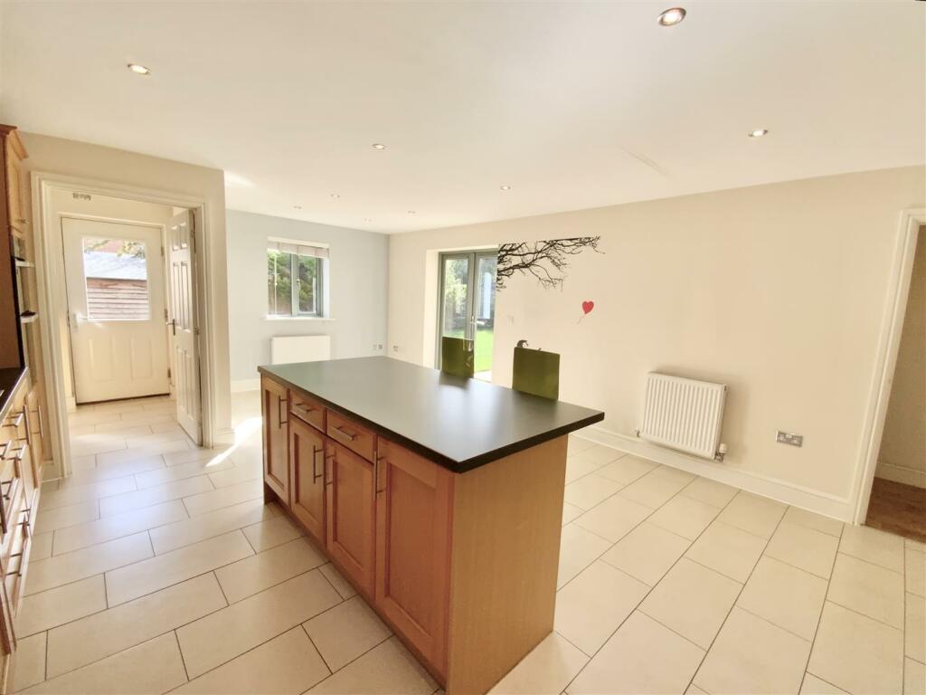 Kitchen/ Dining/ Family Room