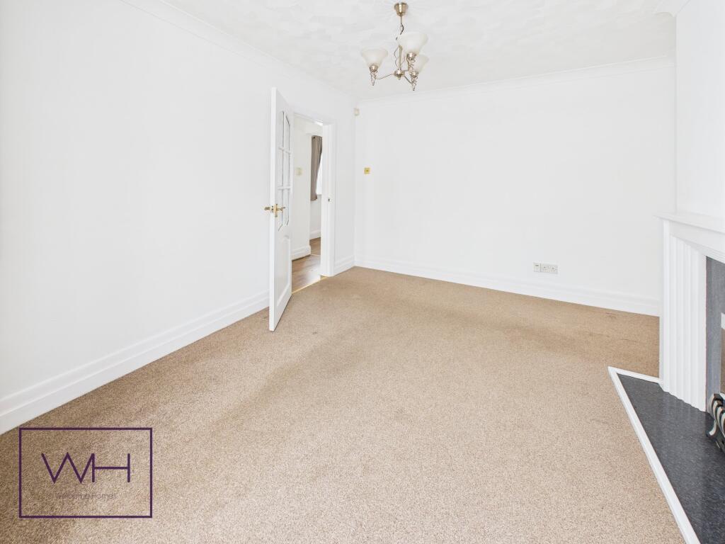 CAM03785G0-PR0269-ST