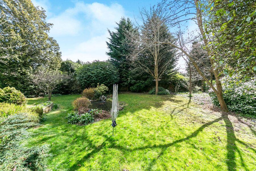 dcc6e34d-7617-4b32-a