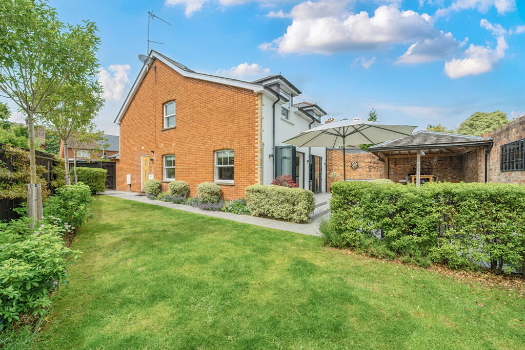 1301655-2-68431cc...