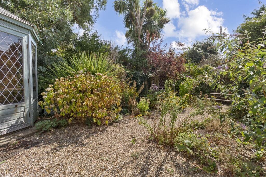 15 Foamcourt Waye_017.JPG