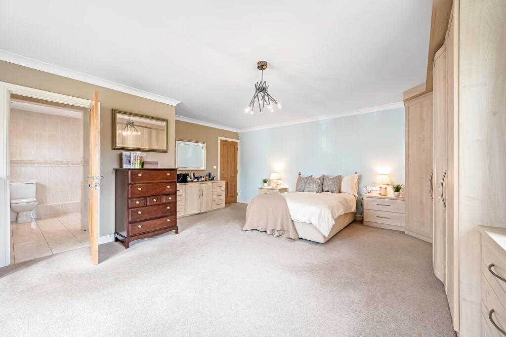 Principal Bedroom