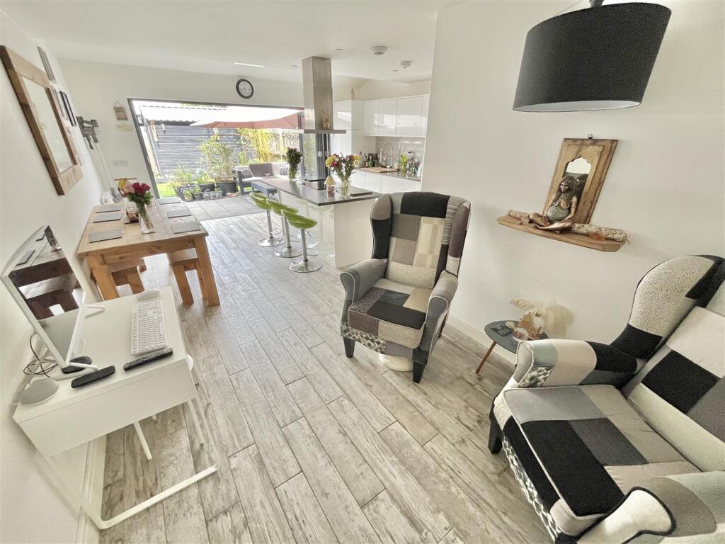 Open Plan Living Dining Kitchen Aspect 2