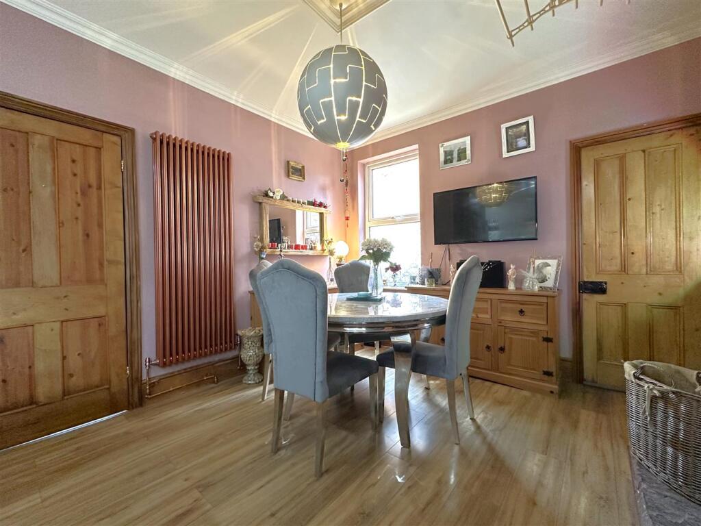 Dining Room 173