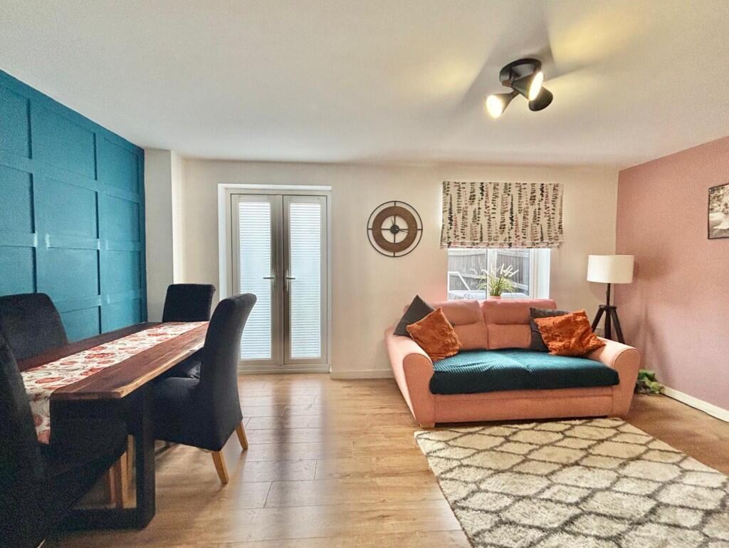 Living/Dining Room