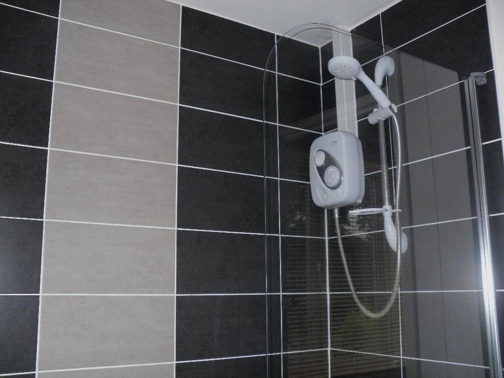 BATHROOM (2)