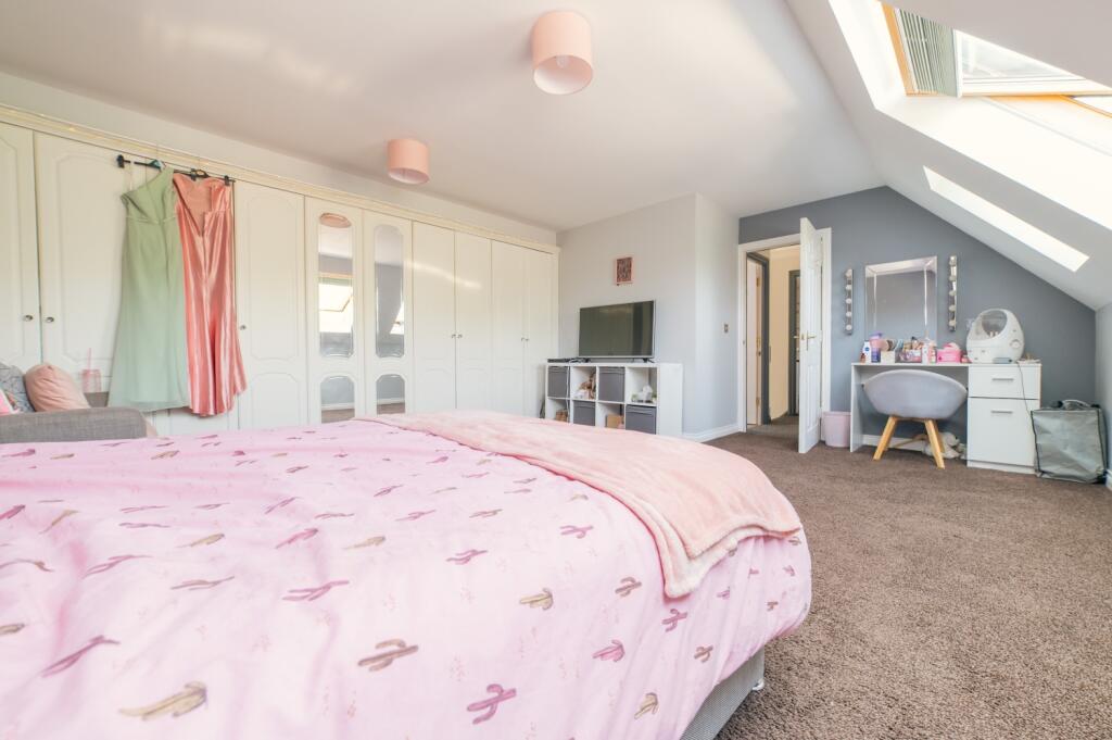 Award-winning Media team on EVERY Listing_58