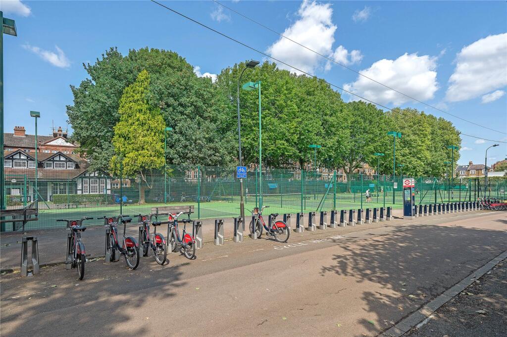 Tennis Courts