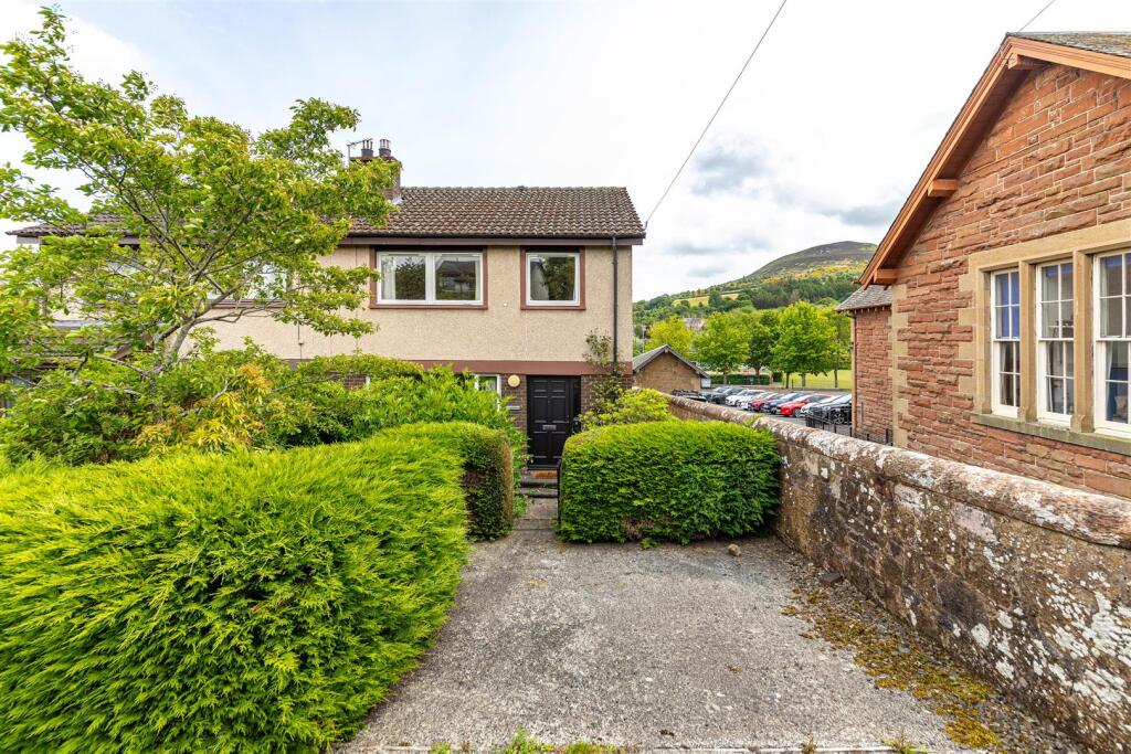 Littenbank Melrose 02.JPG