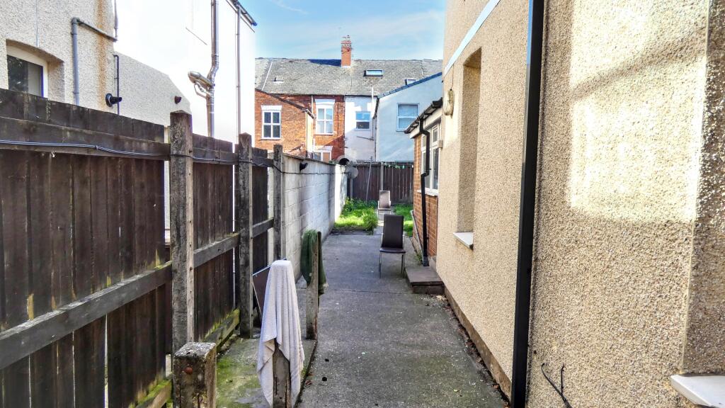 Flat 1, 15 Hutt Street, Hull, East Yorkshire, HU3 1QL