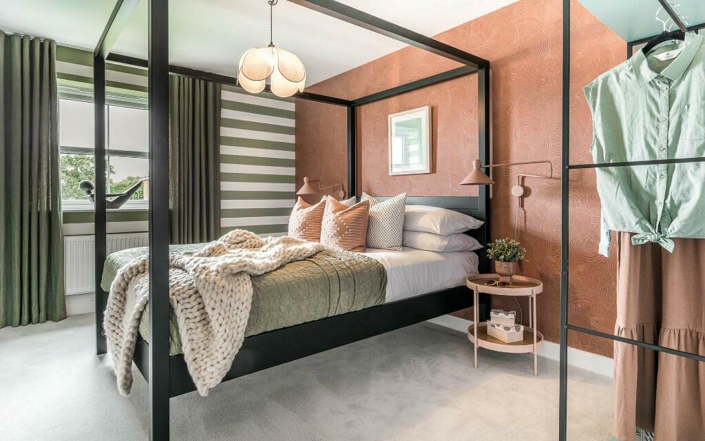 Similar Show Home