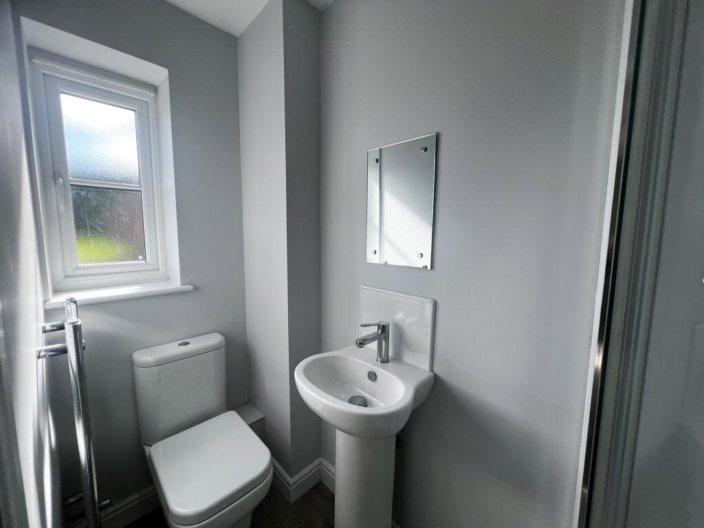 En-suite Bathroom