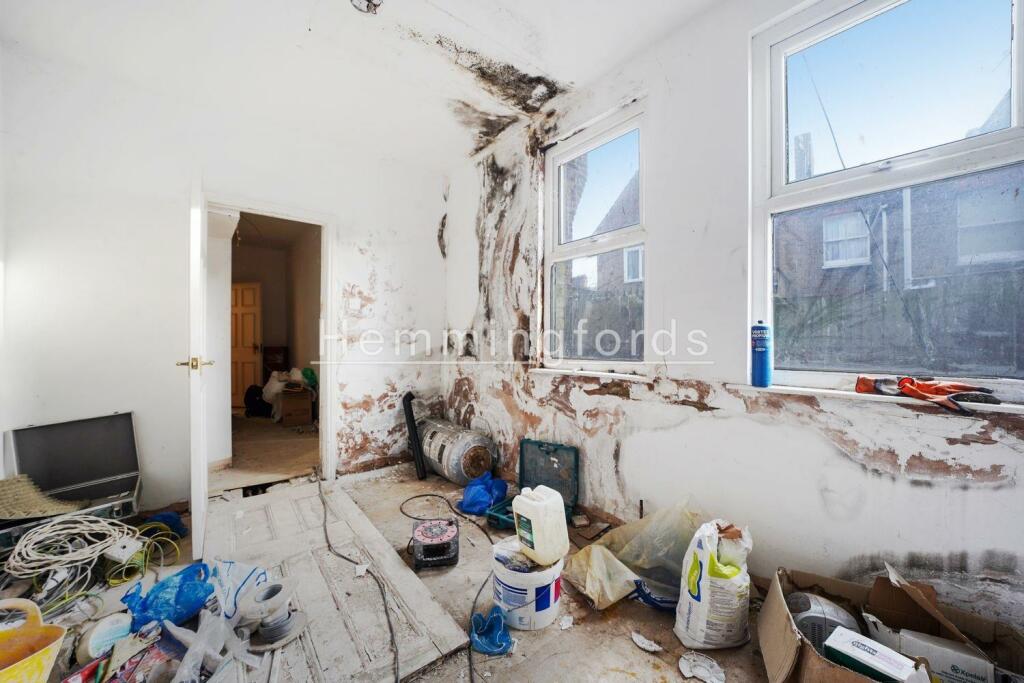Commercial - 5A Woodlands Park Road - U4hEUlqChl6q