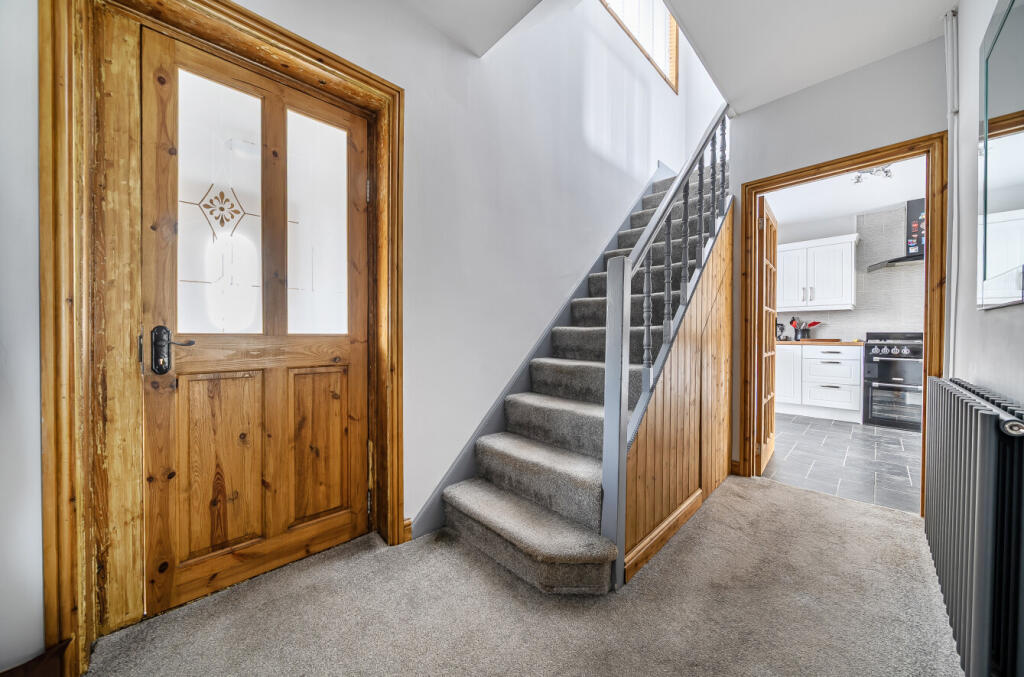 1361994-8-68de8fb...