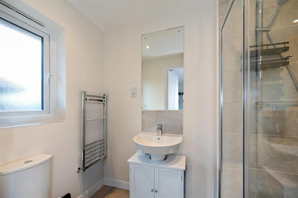 En Suite Shower Room
