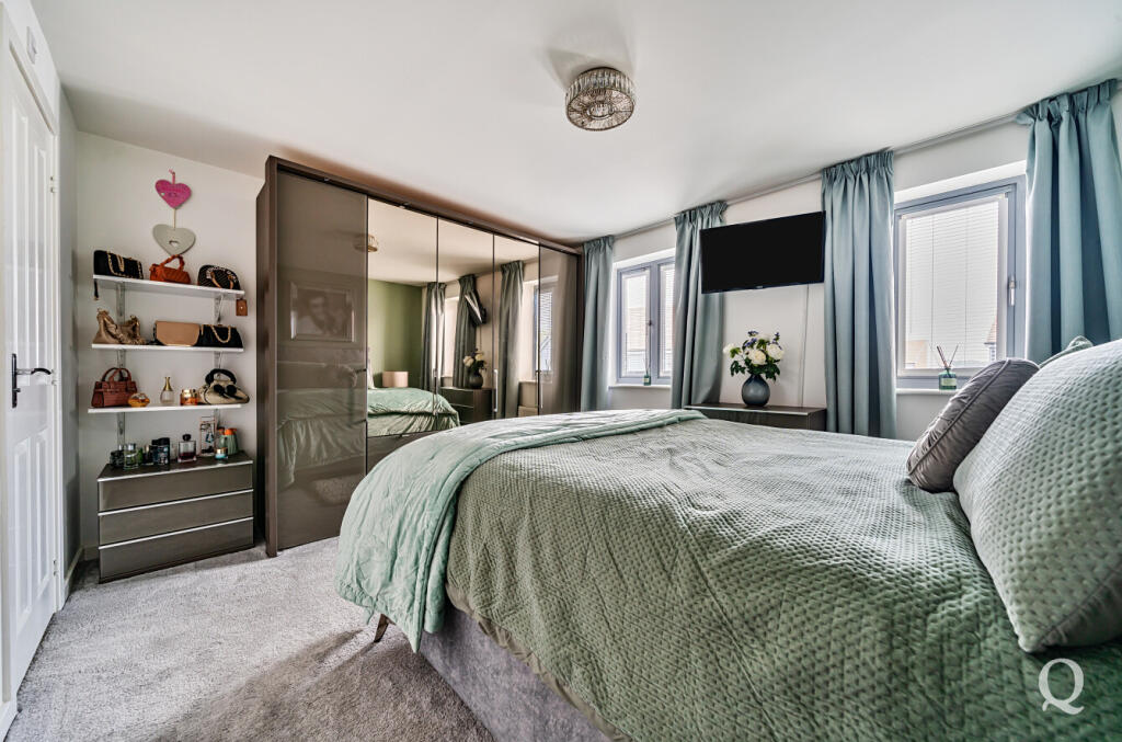 ee565f6d-eb0e-421...