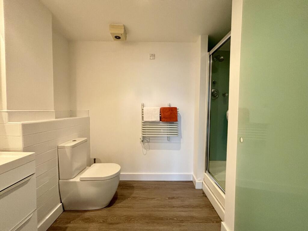 Ensuite