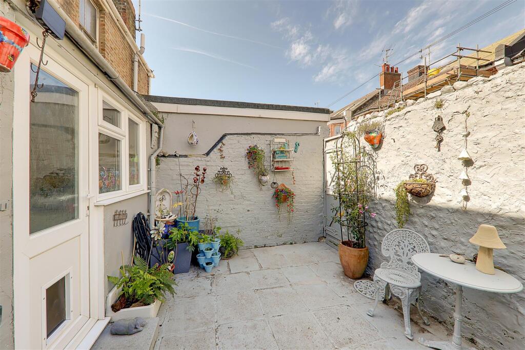 Rear Courtyard